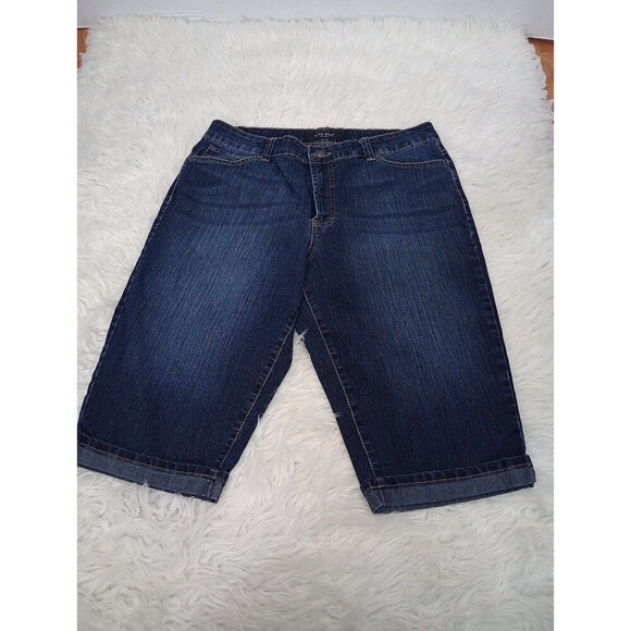 Nine West Denim - Nine West Jeans Average Capri  Size 14/31 Average Med Dark Denim
